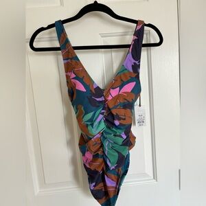 NWT Shade & shore one piece bathing suit